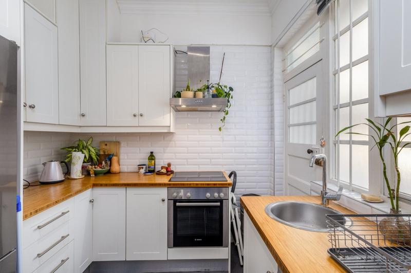 2 Bedroom Property for Sale in Tamboerskloof Western Cape